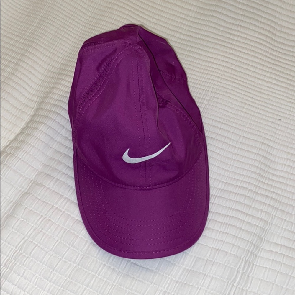 🦋3/$20 DRI-FIT NIKE HAT